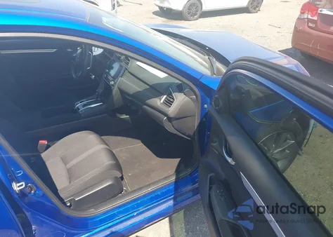 2021 Honda Civic Ex z USA, uszkodzony, nr VIN 19XFC1F36ME201164